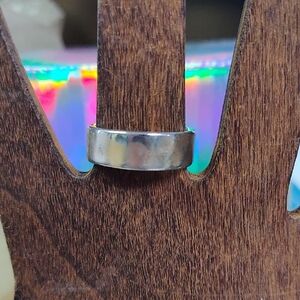 Elegant Hammered Band Ring